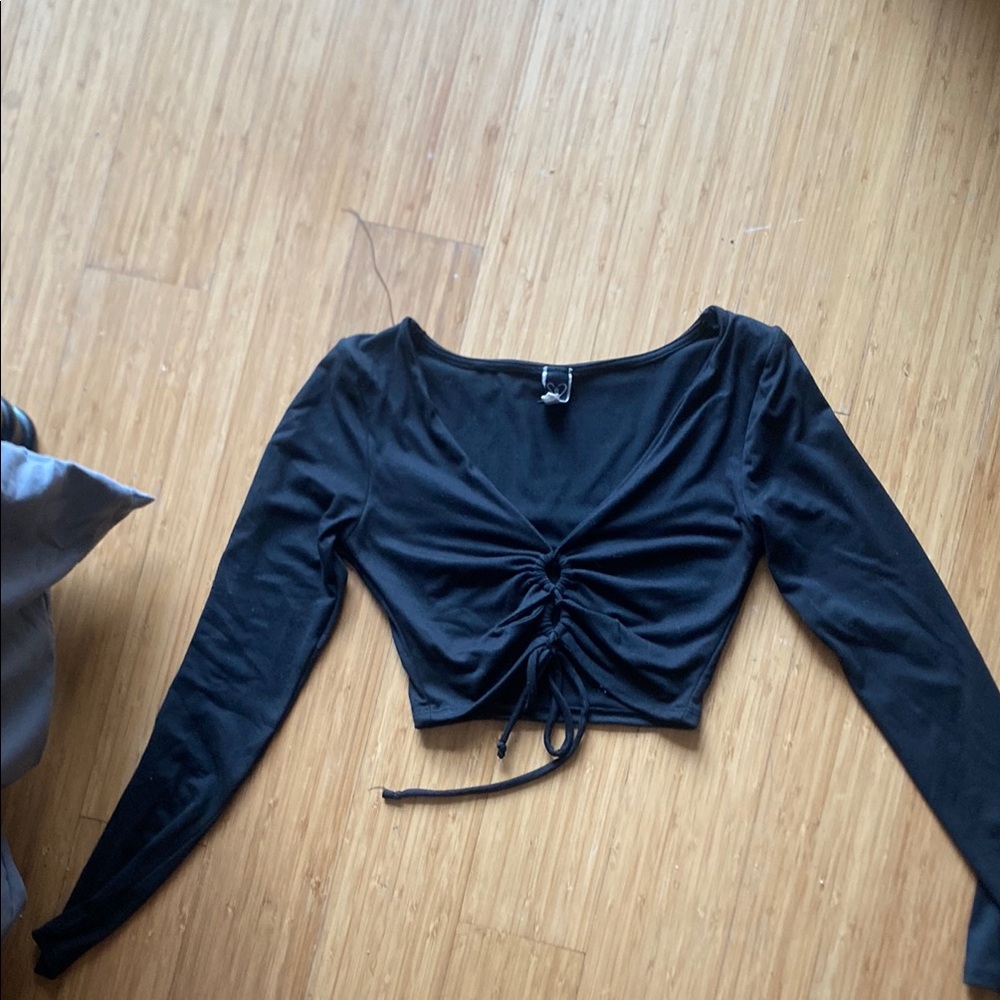 Black Long Sleeve Ruched Top